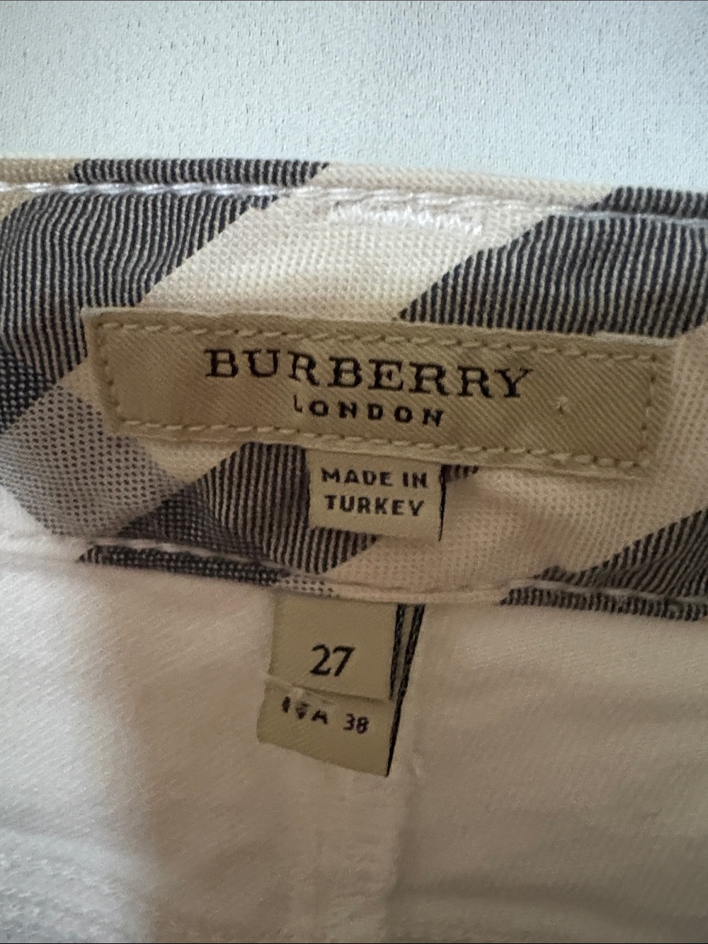 Burberry White Jeans with Signature Plaid Waistband - Picture 2 of 4